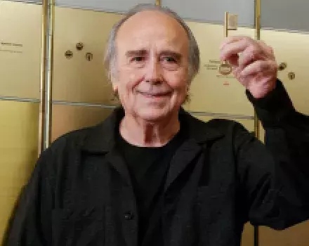 Legado de Joan Manuel Serrat a la Caja de las Letras